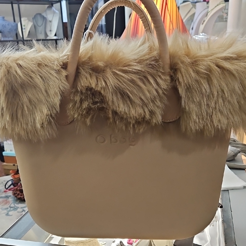 O Bag, Large Tote, Tan With Faux Fur-Trim